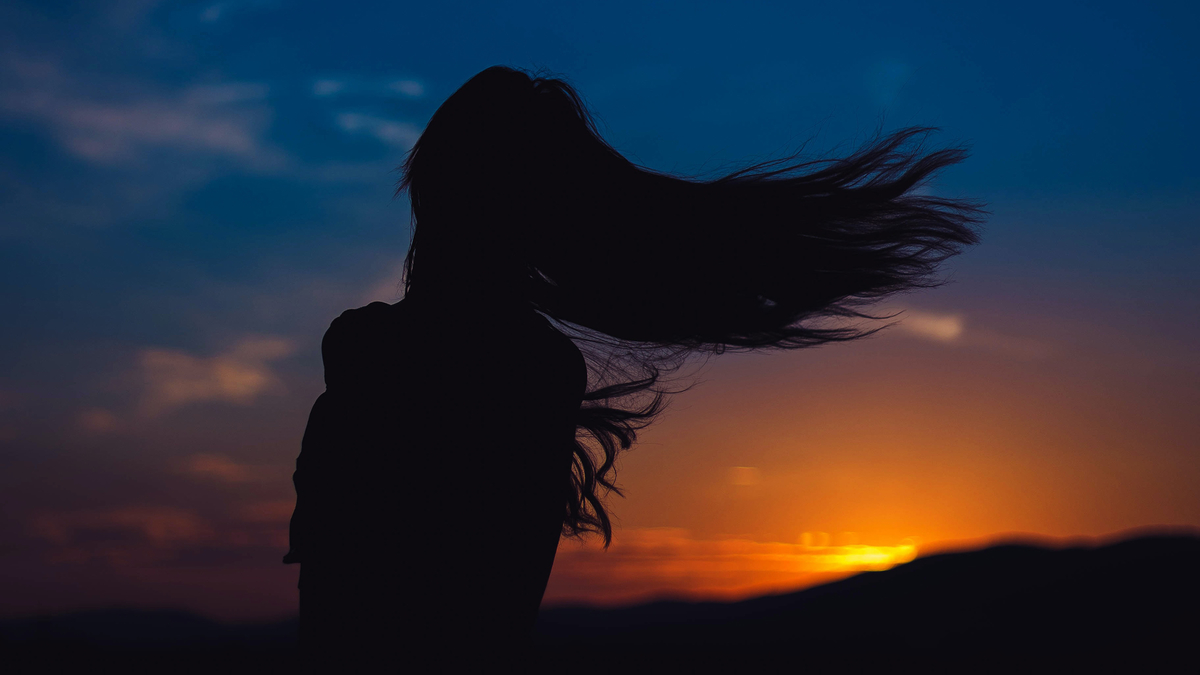 Woman Sunset Silhouette Wind Field Силуэт девушки в поле на фоне заката солнца