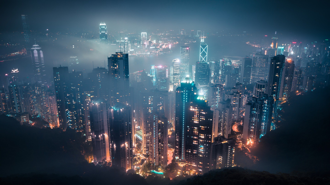 Midnight City Fog Cityscape Mountain вид на ночной город, горят огни города